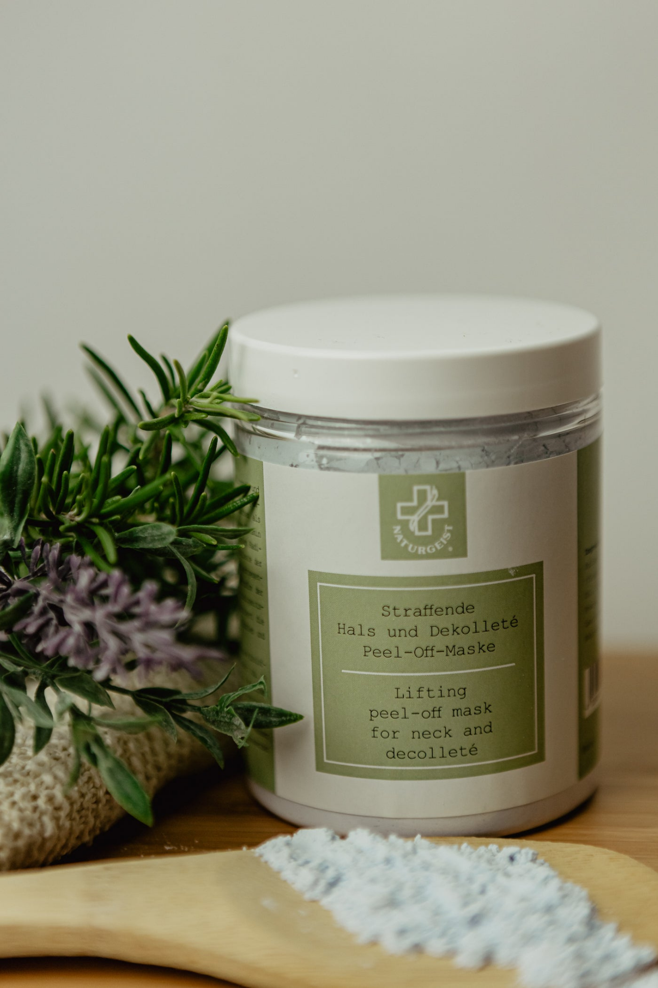 Masque peel-off liftant pour le cou et le décolleté