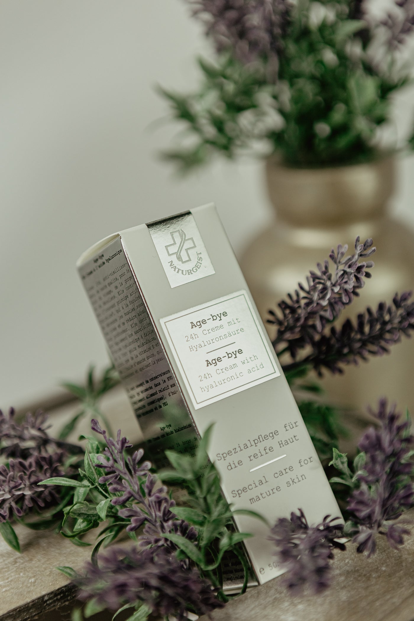 Crème Age-bye 24h à l'acide hyaluronique